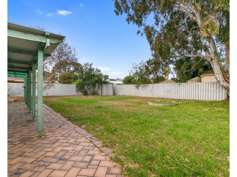 7 Greenlees Parade, Aldinga Beach SA 5173