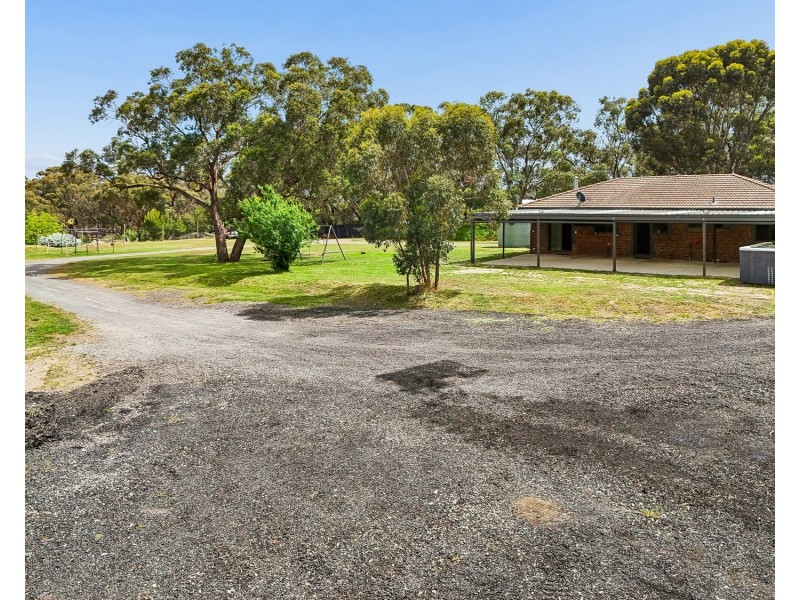 304 Upper Pennys Hill Road, Onkaparinga Hills SA 5163