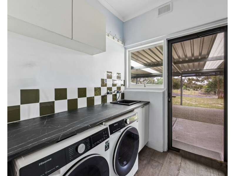 304 Upper Pennys Hill Road, Onkaparinga Hills SA 5163