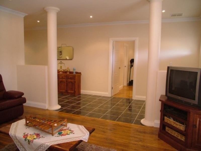 17 Jamieson Street, Moana SA 5169