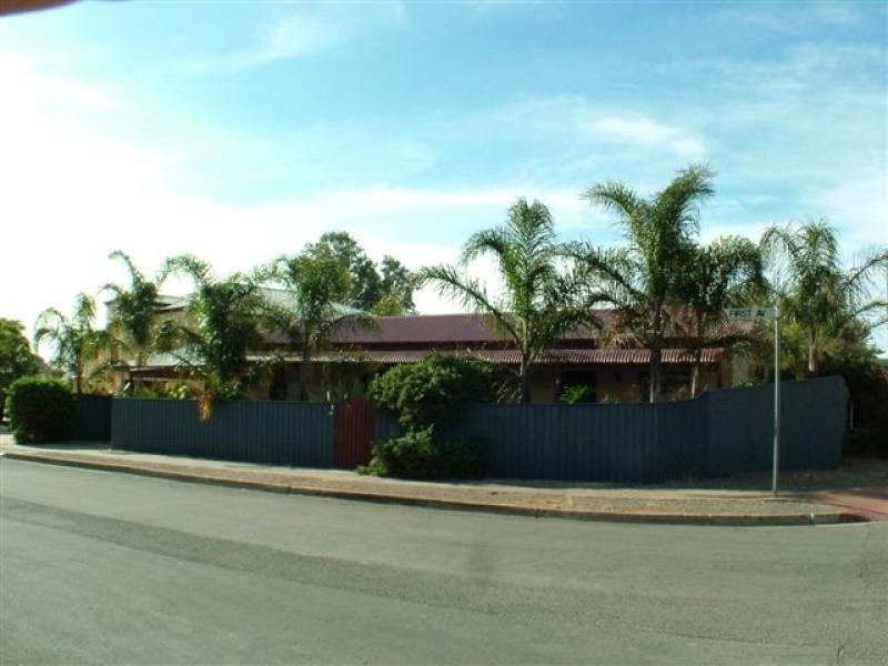 1 First Avenue, Moana SA 5169