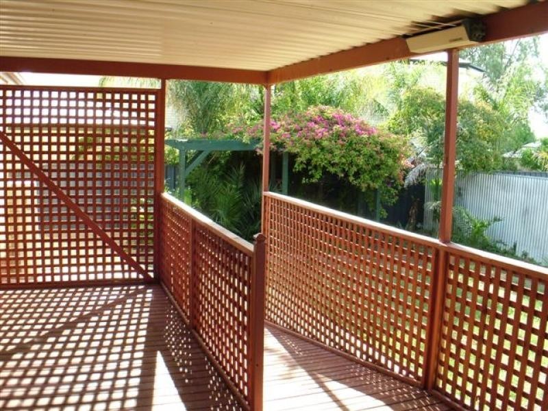 1 First Avenue, Moana SA 5169