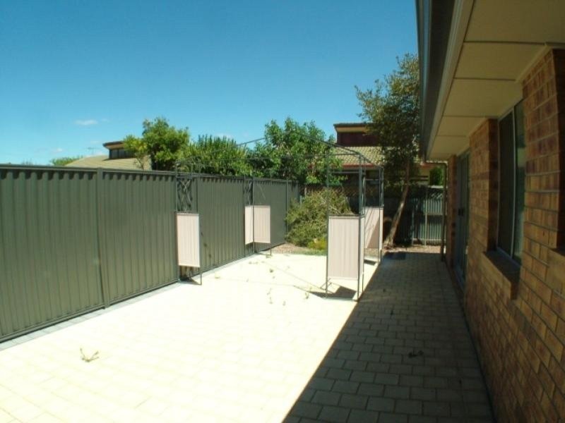 2/20 Rialto Street, Morphett Vale SA 5162