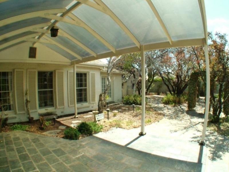 8 Karen Court – Off Windsong Crescent, Morphett Vale SA 5162