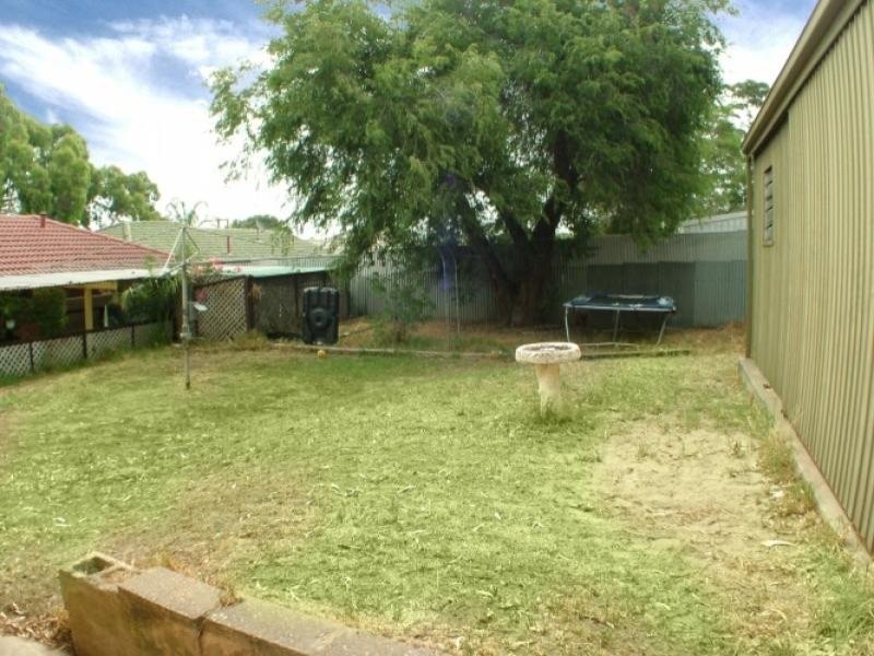 19 Sunglow Crescent, Hackham West SA 5163