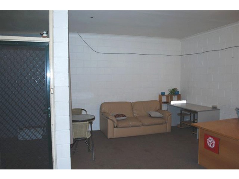 2/32 Esplanade, Christies Beach SA 5165