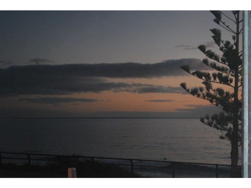 2/32 Esplanade, Christies Beach SA 5165