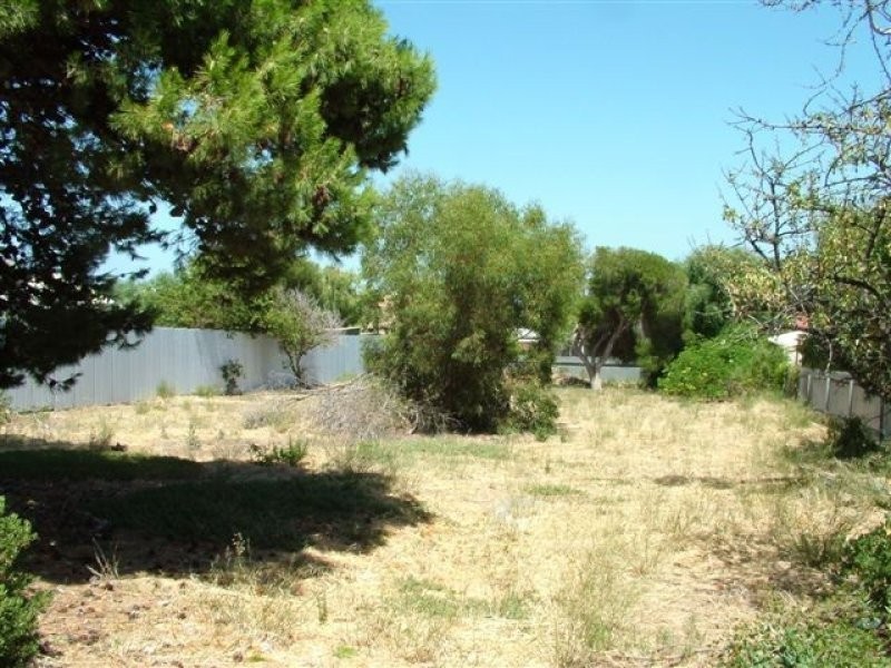 27 Roy Terrace, Christies Beach SA 5165