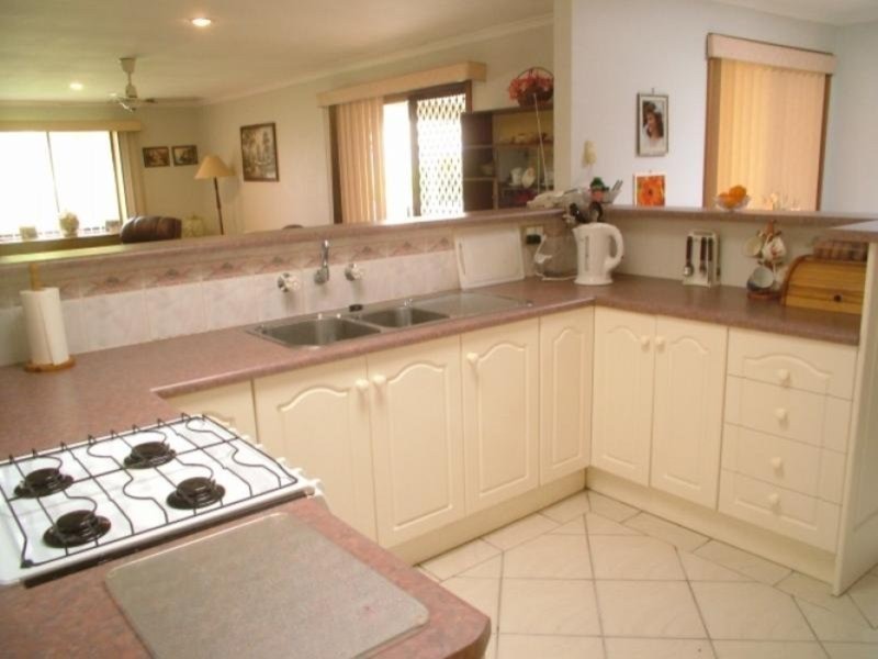 4 Bruce Avenue, Christies Beach SA 5165