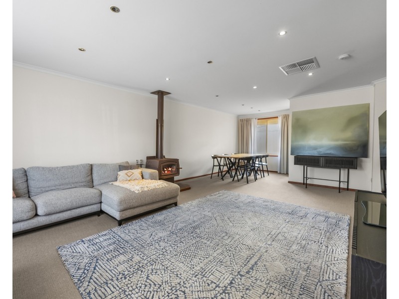 2 Smugglers Drive, Seaford Rise SA 5169