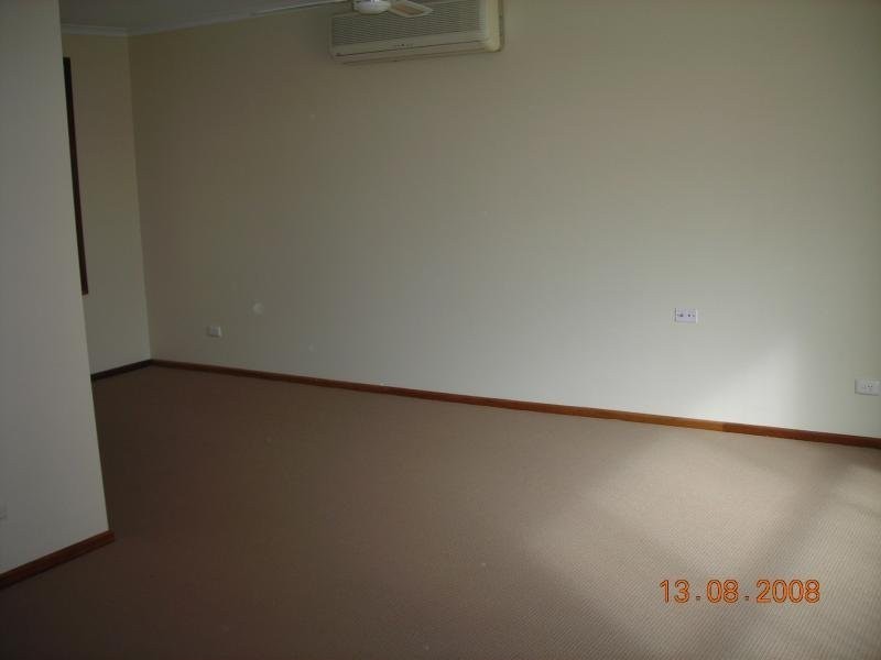 36 Harold Lea Way, Hackham SA 5163
