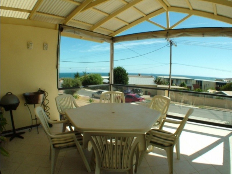 12 Dale Avenue, Christies Beach SA 5165
