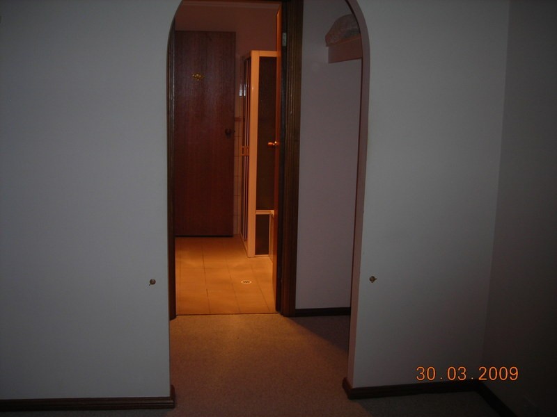 15 Delamere Avenue, Woodcroft SA 5162