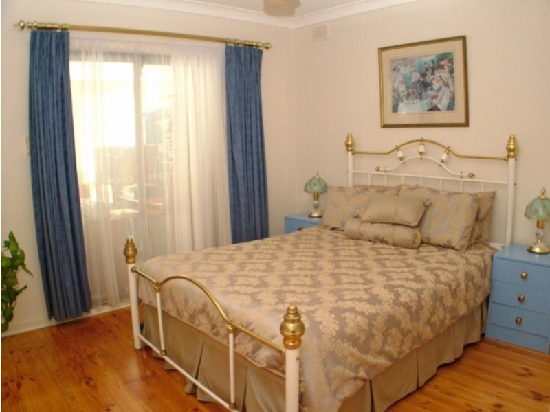 12 Dale Avenue, Christies Beach SA 5165