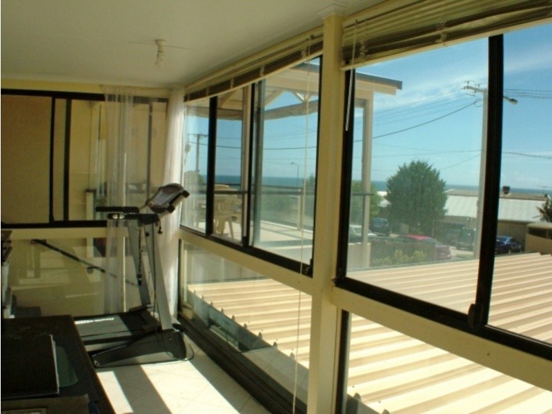 12 Dale Avenue, Christies Beach SA 5165