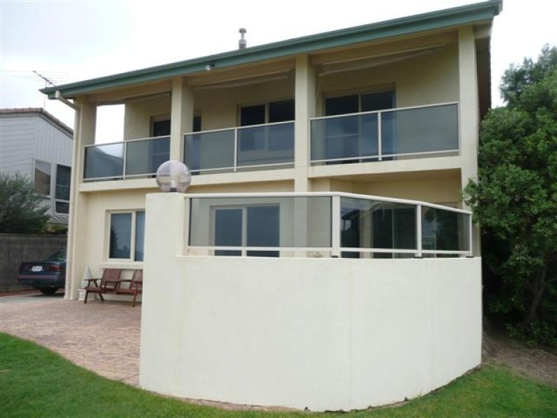 9 River Parade, Hallett Cove SA 5158