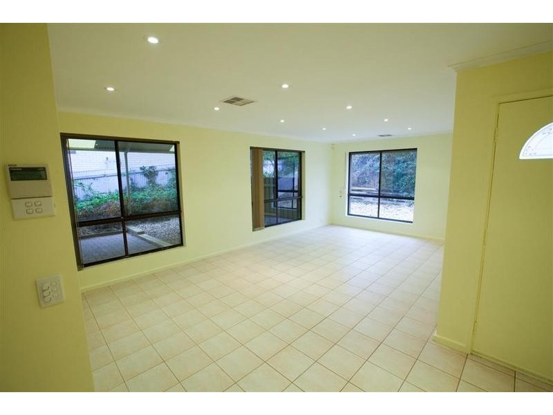 53 Ashton Rise, Huntfield Heights SA 5163