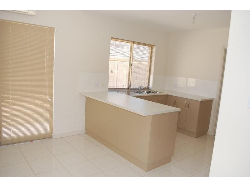 33a & 33b Taunton Parade, Christies Beach SA 5165