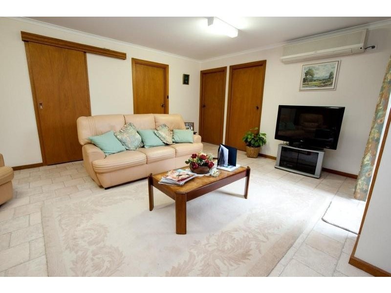 21 Robertson Road, Seaford SA 5169