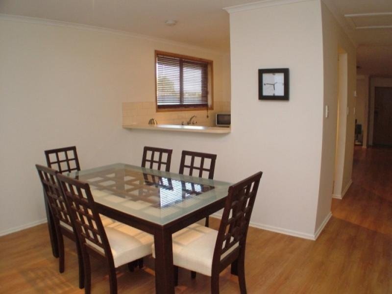 13 Cove Circuit, Seaford Rise SA 5169