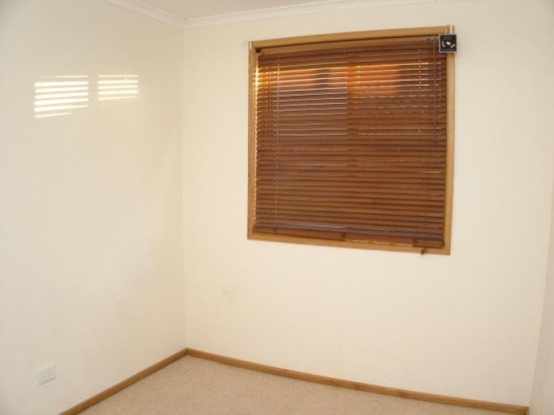13 Cove Circuit, Seaford Rise SA 5169
