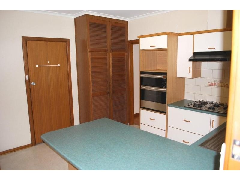 1 Parsons Avenue, Morphett Vale SA 5162