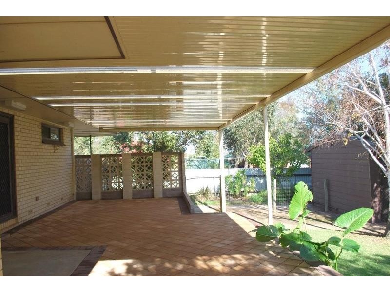 1 Parsons Avenue, Morphett Vale SA 5162