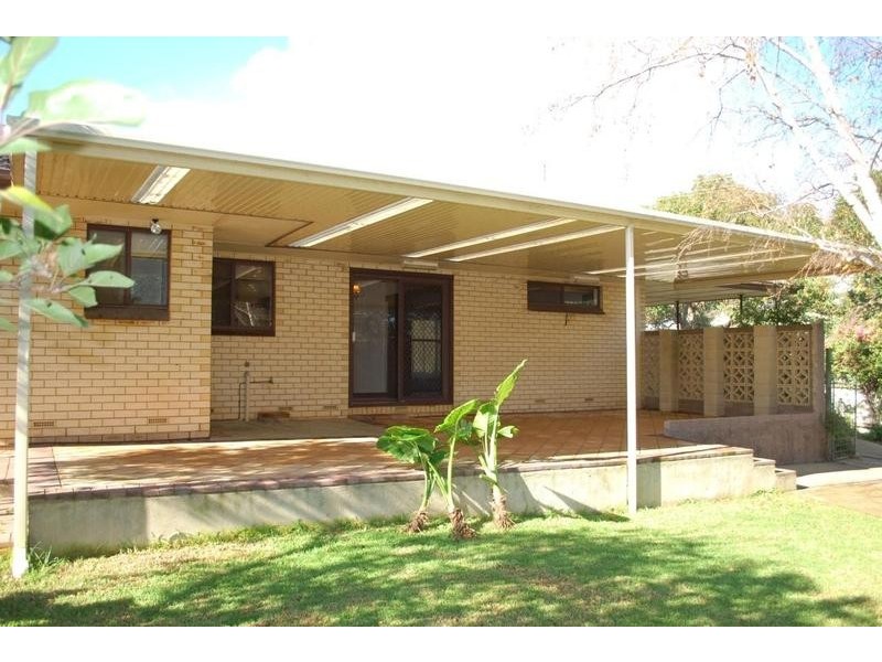 1 Parsons Avenue, Morphett Vale SA 5162