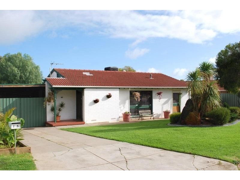 15 Kuranya Way, Morphett Vale SA 5162