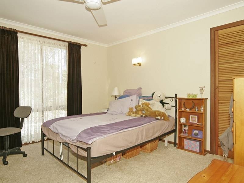 4 Nicol Street, Mclaren Vale SA 5171