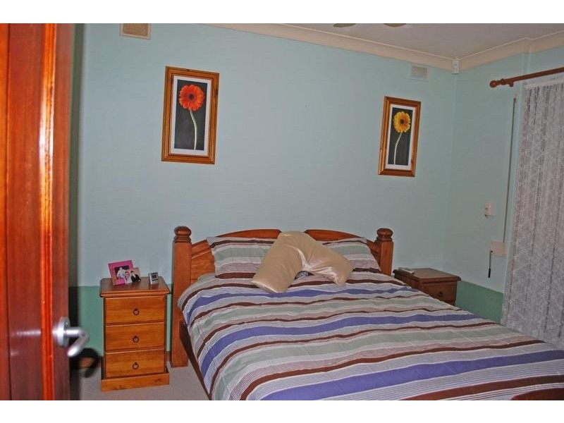 42 Burns Court, Morphett Vale SA 5162