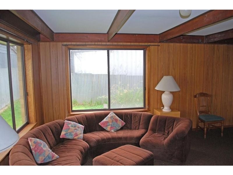 42 Burns Court, Morphett Vale SA 5162