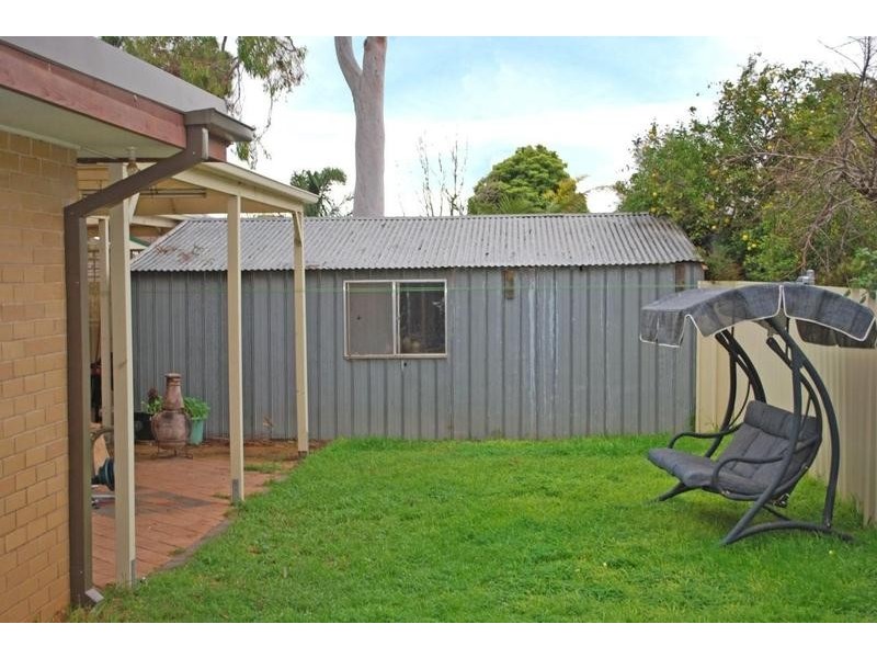 42 Burns Court, Morphett Vale SA 5162