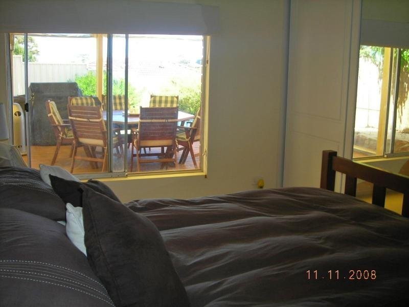 17 Sovereign Street, Hallett Cove SA 5158