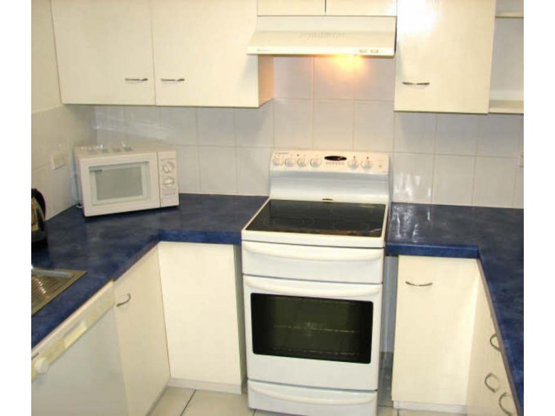 9 River Parade, Hallett Cove SA 5158