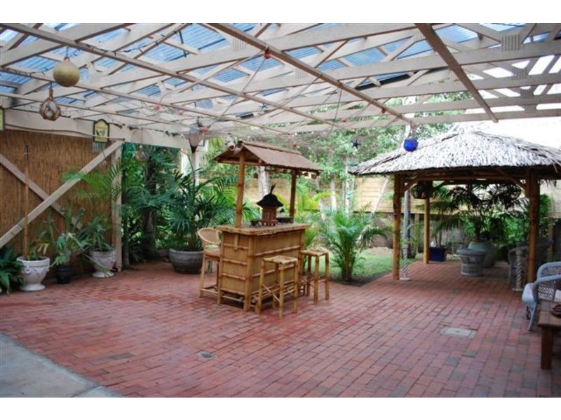 9 River Parade, Hallett Cove SA 5158