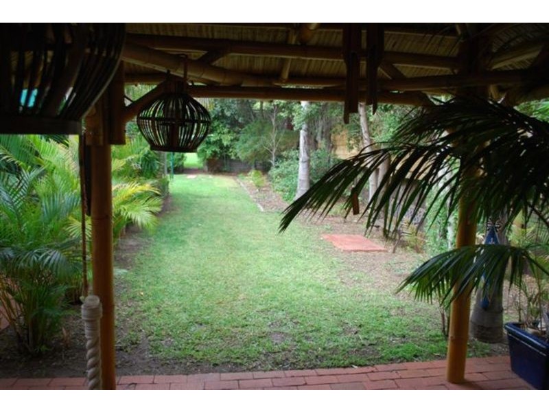 9 River Parade, Hallett Cove SA 5158