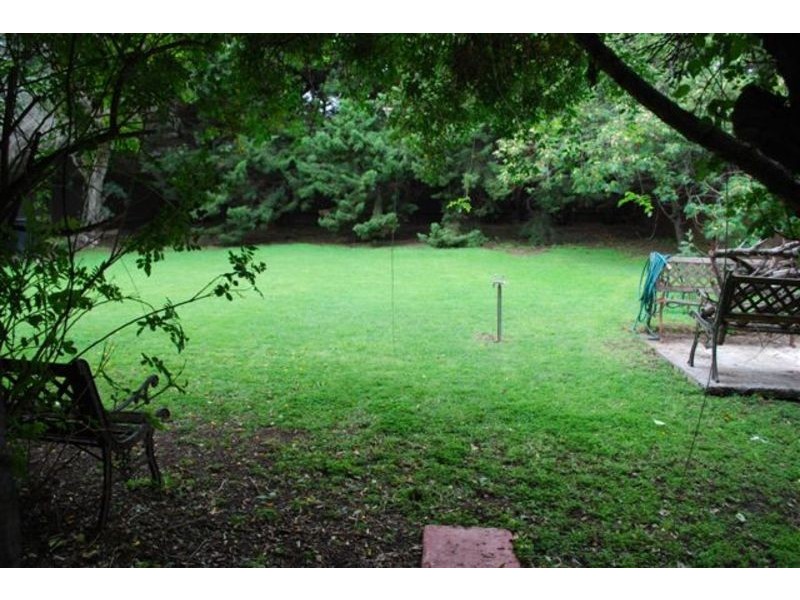 9 River Parade, Hallett Cove SA 5158