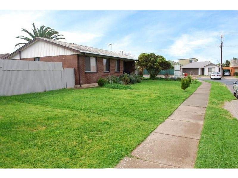 1 Tattoo Street, O’sullivan Beach SA 5166