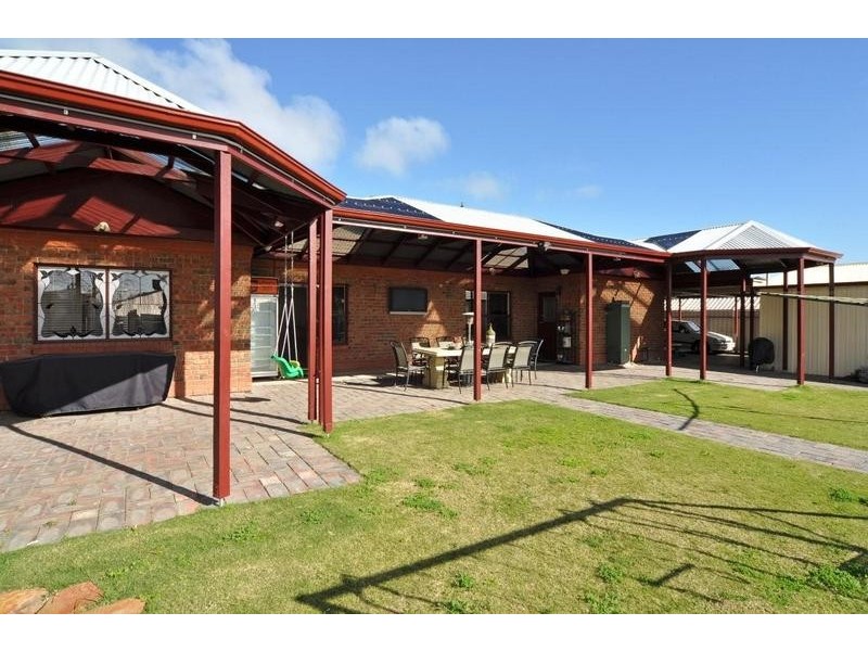 49 Equestrian Drive, Woodcroft SA 5162