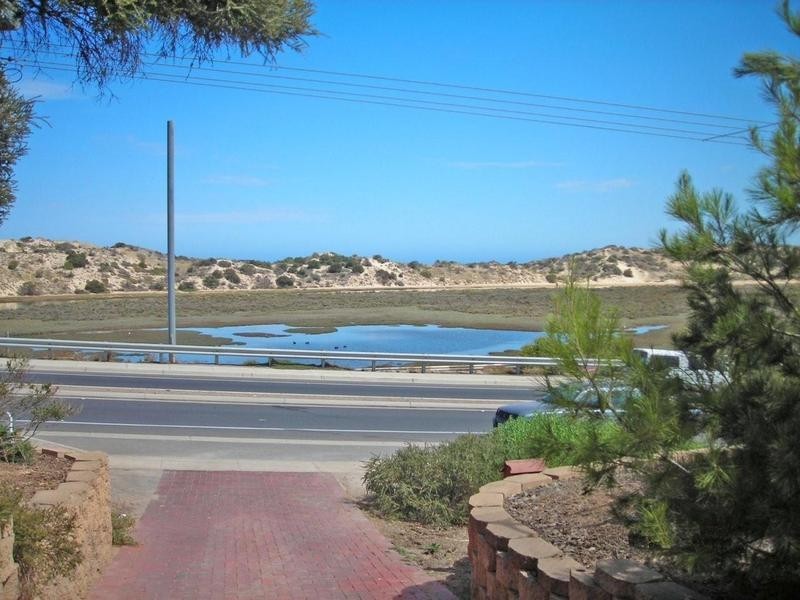 8 Commercial Road, Port Noarlunga SA 5167