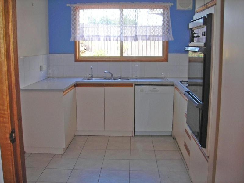 8 Commercial Road, Port Noarlunga SA 5167