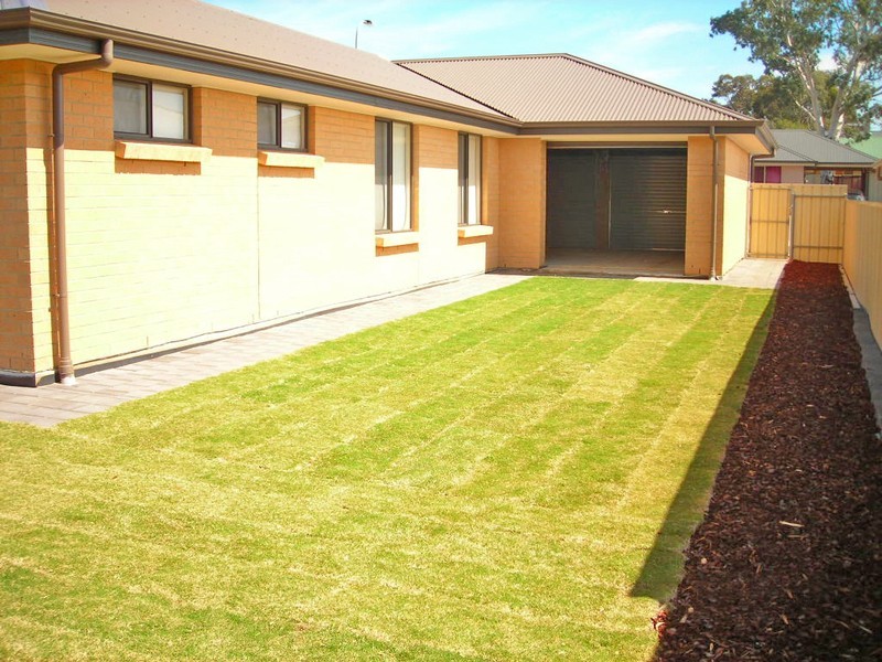 8 Kakadu Drive, Morphett Vale SA 5162