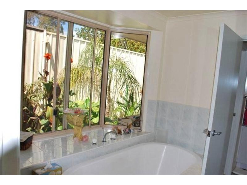 10 Rapid Court, Huntfield Heights SA 5163