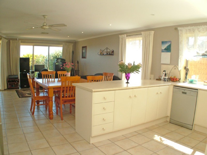 54 Second Avenue, Moana SA 5169