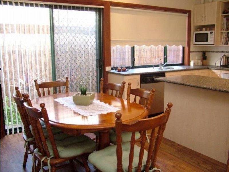 5 Middlebrook Court, Woodcroft SA 5162