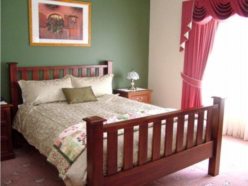 5 Middlebrook Court, Woodcroft SA 5162