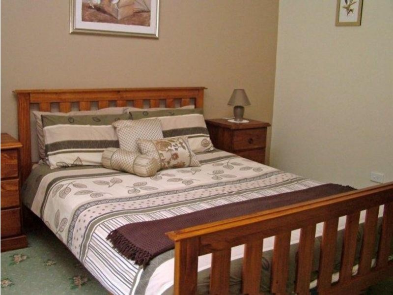 5 Middlebrook Court, Woodcroft SA 5162