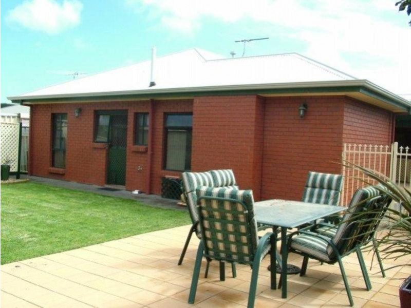 5 Middlebrook Court, Woodcroft SA 5162