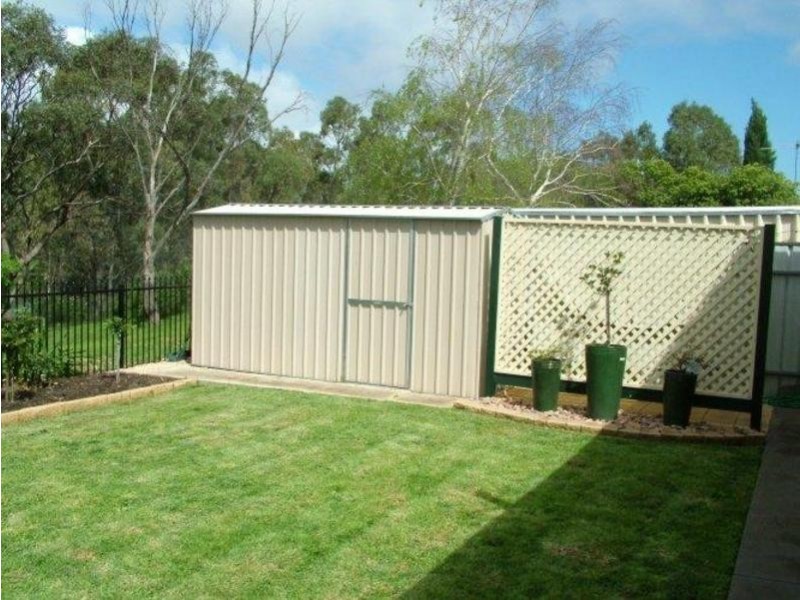 5 Middlebrook Court, Woodcroft SA 5162